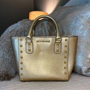 Gold Michael Kors Purse Cross Body LIKE NEW